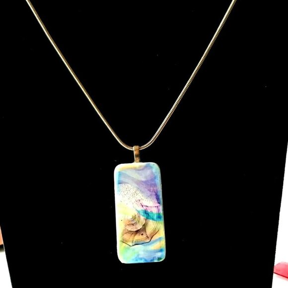 Seashell Pendant Necklace 24" Shell Sea Life Nautical Upcycled Hand Painted - Picture 4 of 8